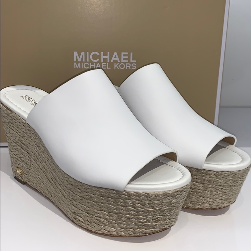Cunningham Leather Wedge